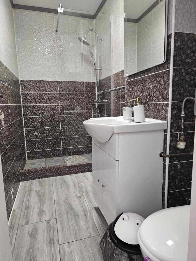 Apartament Nectaria Băile Herculane Exteriér fotografie